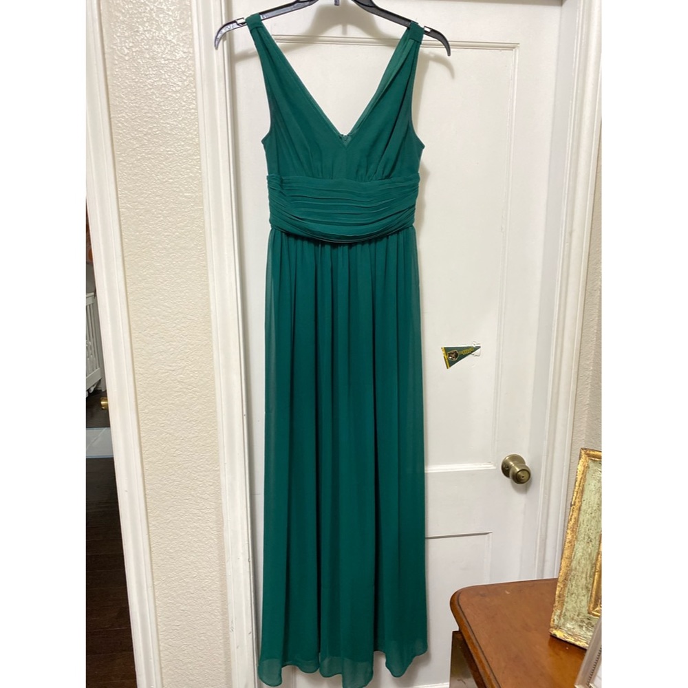 Emerald green formal dress. Size S/4.